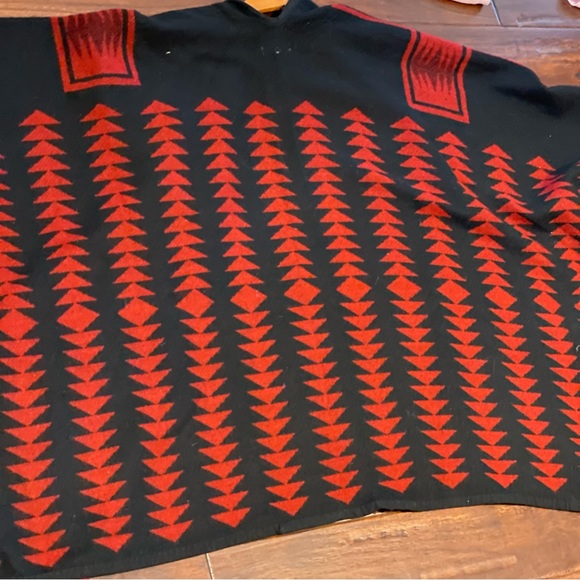 Bay Sky Navajo wrap OS - Picture 9 of 10